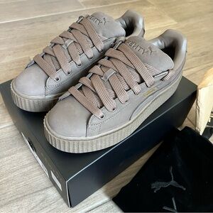 Puma Brown Sneakers